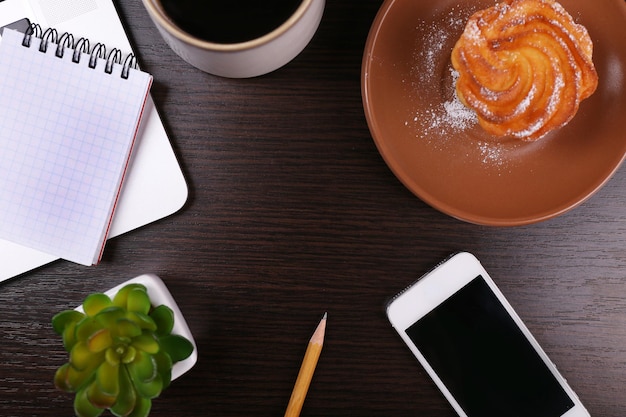 Contact desk with notepad